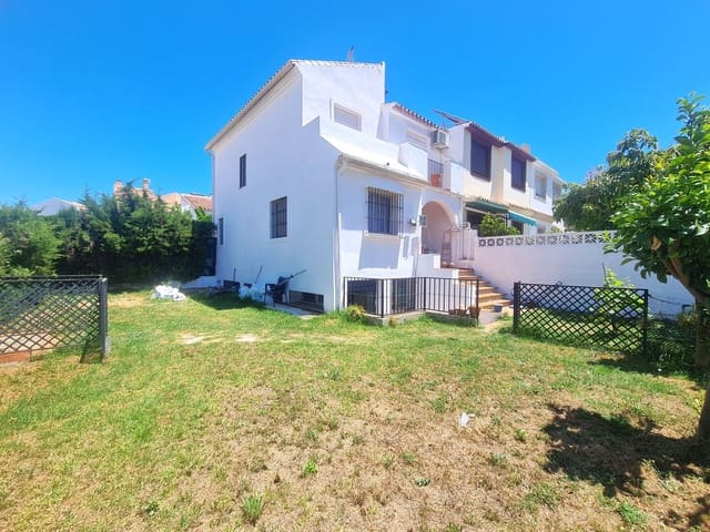 3 soverom Hus til salgs i Zona Calvario, Estepona med svømmebasseng - € 480 000 (Ref: 9855222)