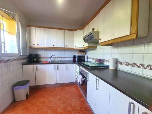 3 soverom Hus til salgs i Zona Calvario, Estepona med svømmebasseng - € 480 000 (Ref: 9855222)