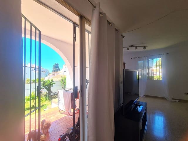 3 bedroom Townhouse for sale in Centro, Estepona - € 480,000 (Ref: 9855222)