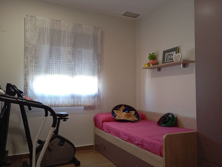 3 bedroom Villa for sale in Daya Nueva - € 750,000 (Ref: 9855223)