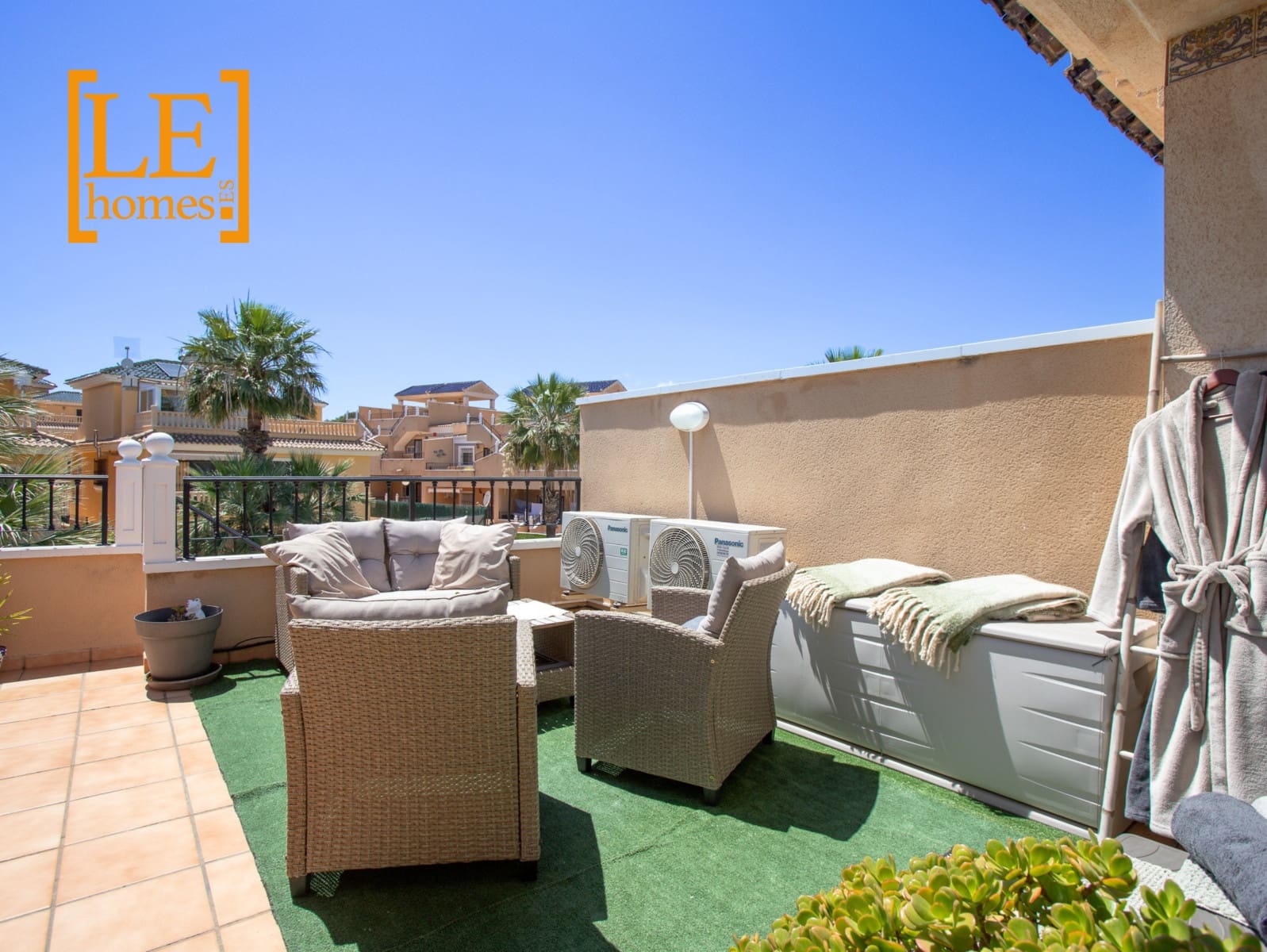 2 sypialnia Bungalow na sprzedaż w Orihuela Costa z basenem - 215 000 € (Ref: 9855227)
