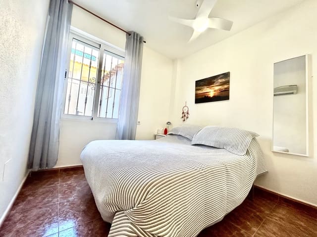 2 sovrum Lägenhet till salu i La Zenia, Orihuela med garage - 187 000 € (Ref: 9855232)