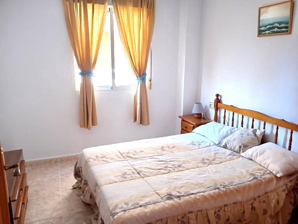 2 chambre Appartement à vendre à Torrevieja - 135 000 € (Ref: 9855248)