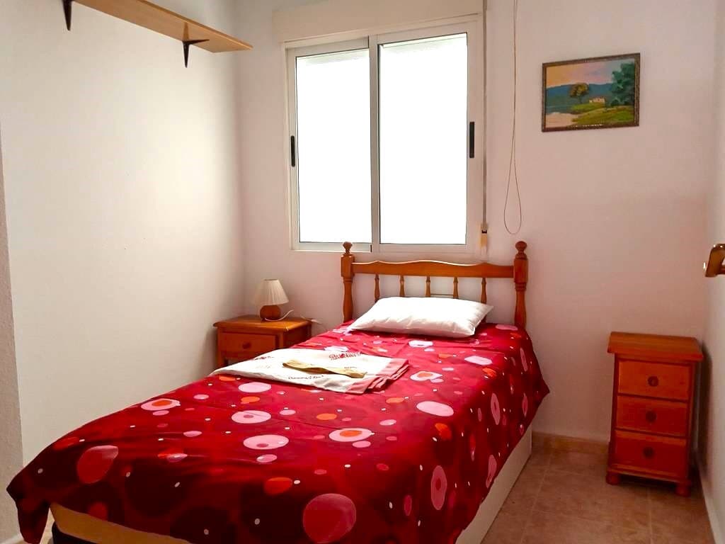 2 chambre Appartement à vendre à Torrevieja - 135 000 € (Ref: 9855248)