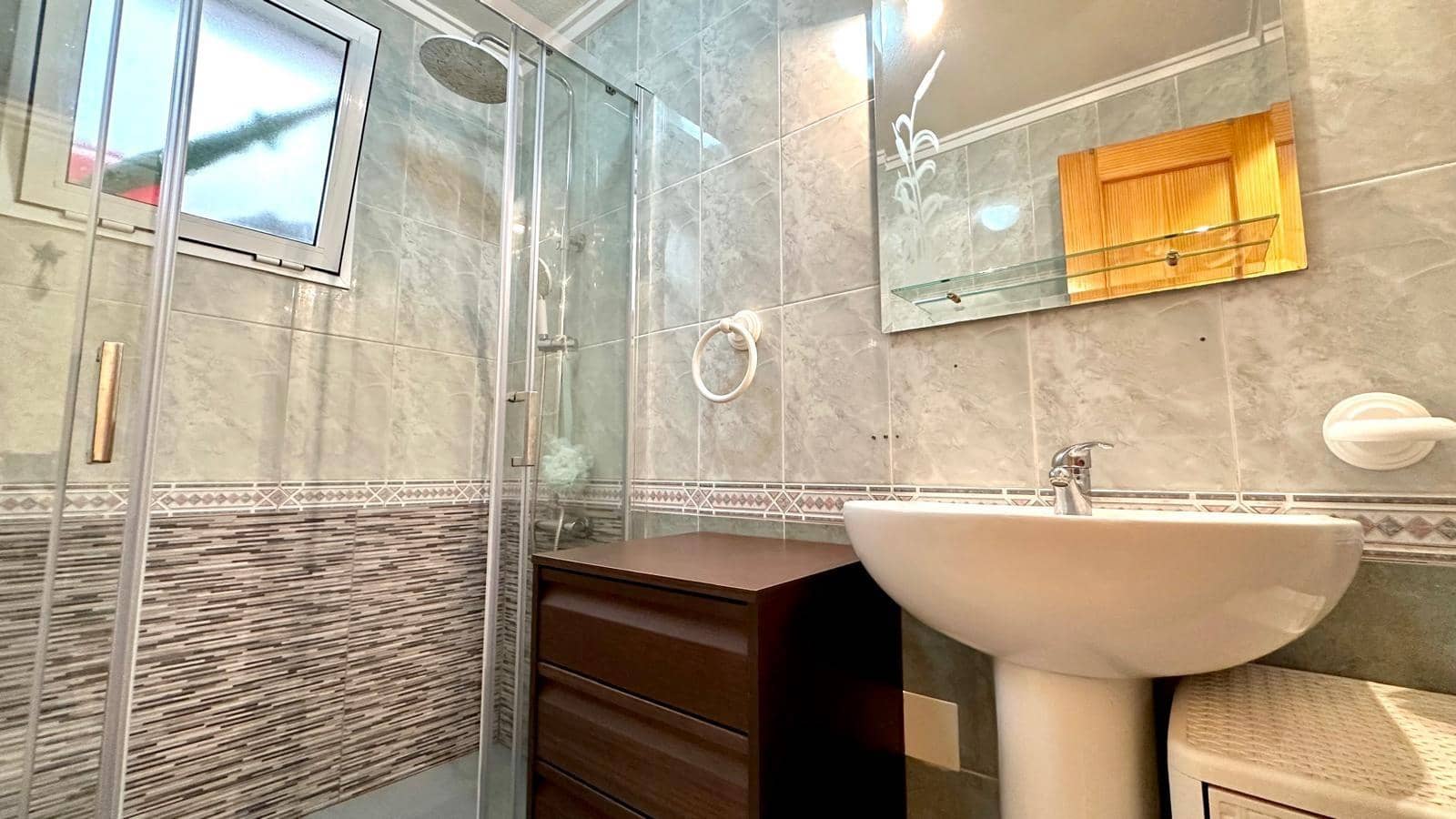 2 chambre Appartement à vendre à Torrevieja avec piscine - 134 900 € (Ref: 9855249)