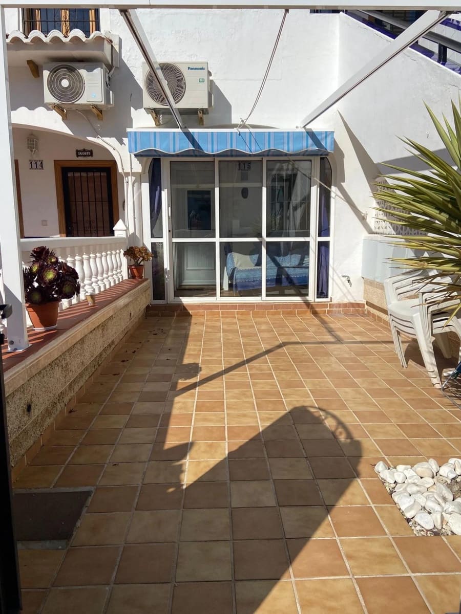 1 soveværelse Lejlighed til salg i Torrevieja - € 135.000 (Ref: 9855252)