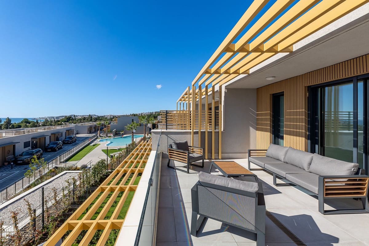 4 sovrum Hus till salu i El Faro med pool - 1 099 999 € (Ref: 9855258)