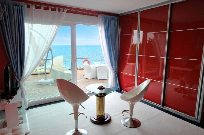 6 bedroom Villa for sale in La Cala de Mijas with pool garage - € 3,500,000 (Ref: 9855259)