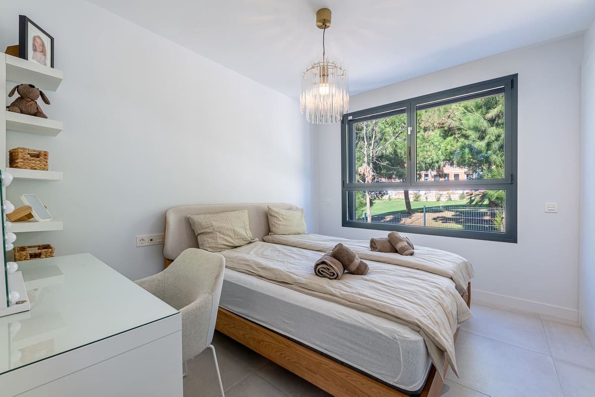 4 soverom Hus til salgs i El Chaparral med svømmebasseng - € 1 099 999 (Ref: 9855263)