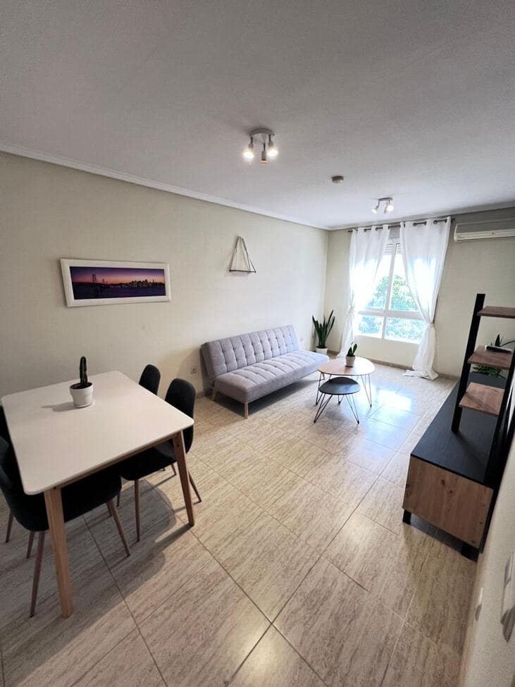 2 bedroom Penthouse for sale in Los Montesinos - € 129,900 (Ref: 9858081)