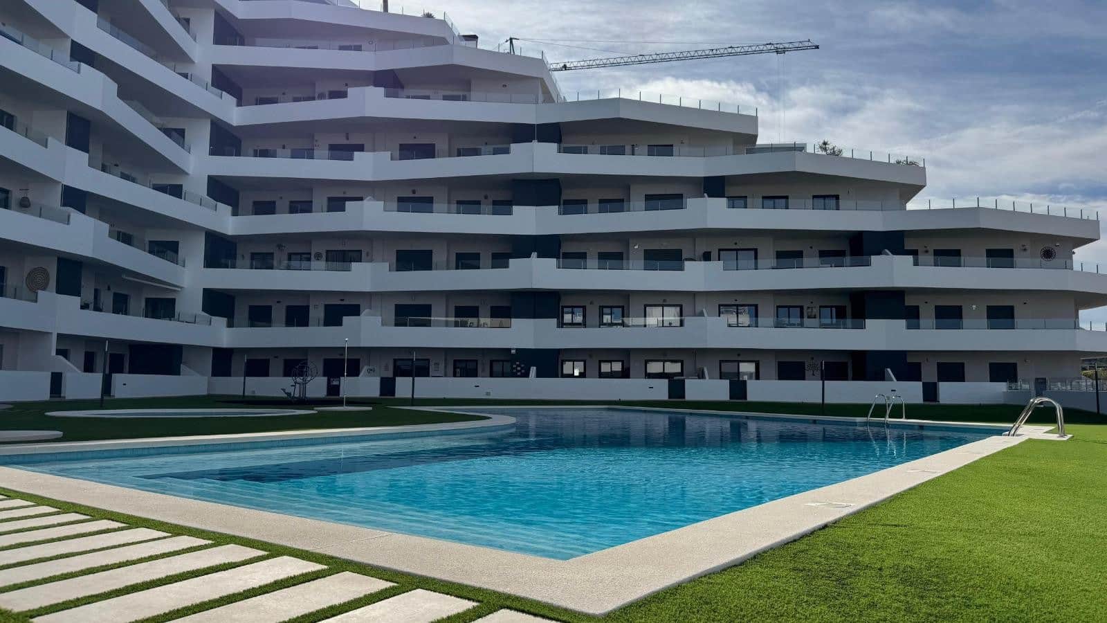 2 soverom Leilighet til salgs i Orihuela Costa med svømmebasseng - € 249 000 (Ref: 9859747)
