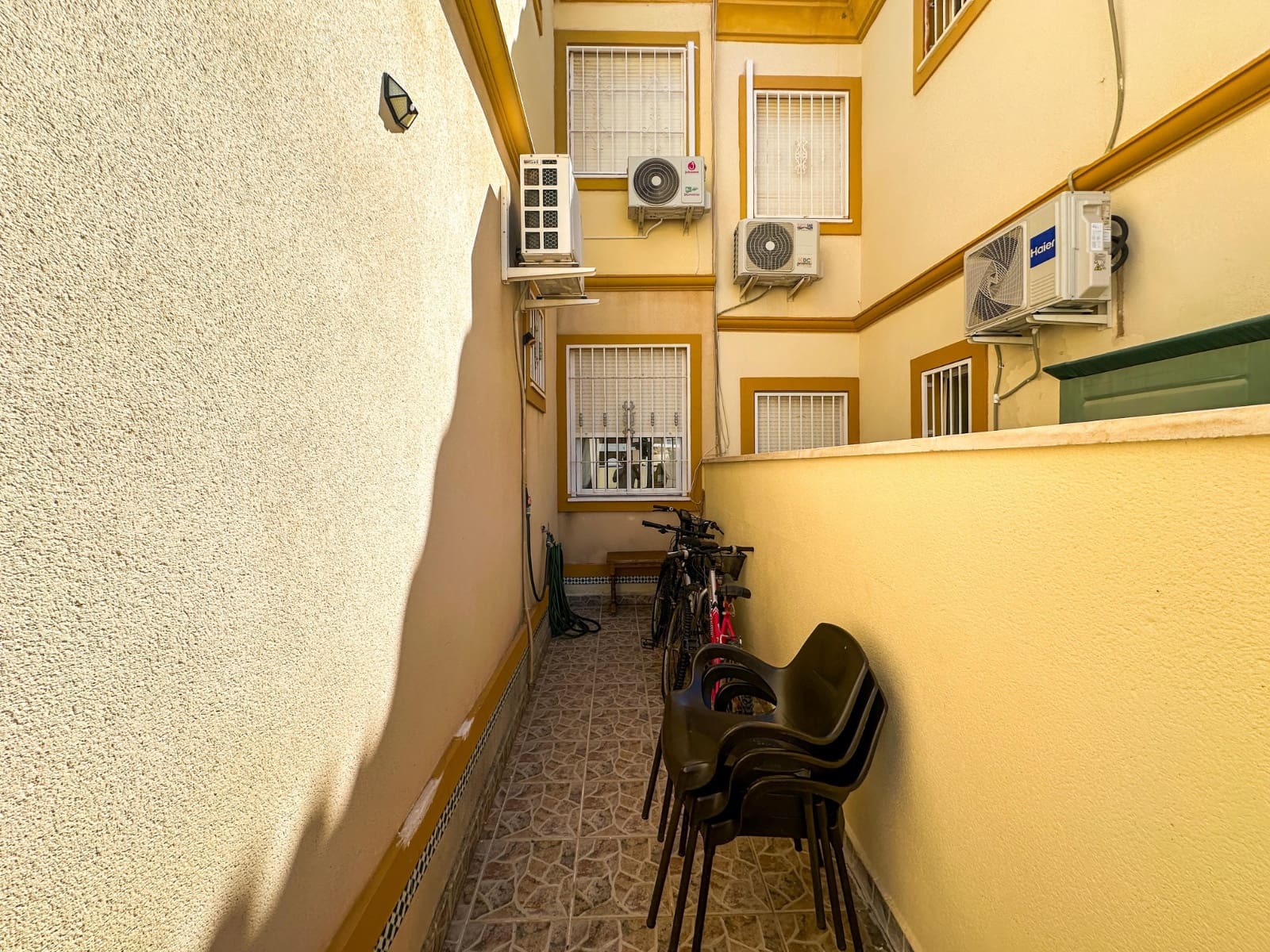 2 bedroom Bungalow for sale in Orihuela with pool garage - € 169,000 (Ref: 9862402)