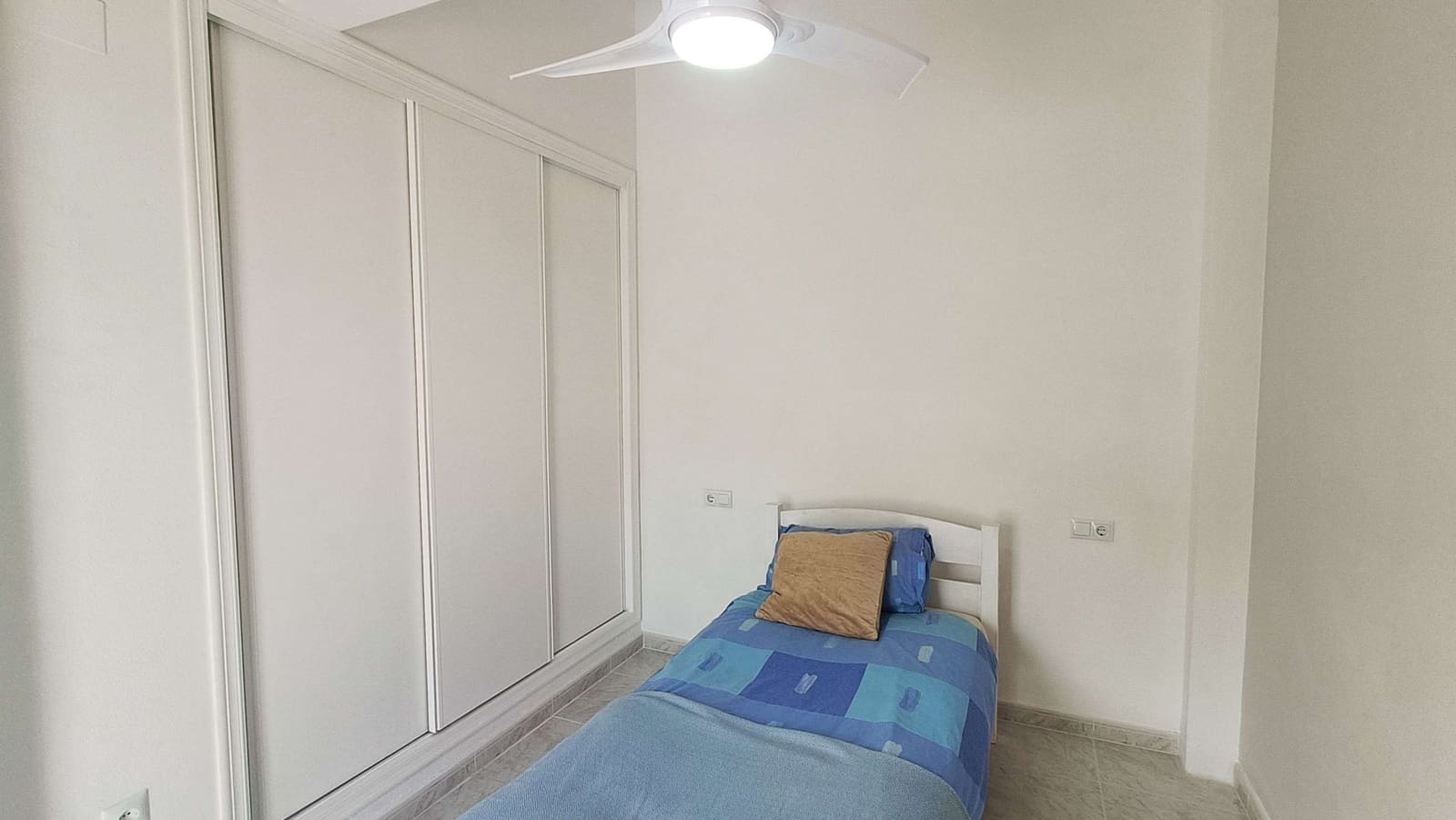 2 bedroom Villa for sale in Rojales with pool - € 198,000 (Ref: 9862418)