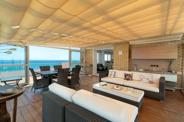 2 Zimmer Penthouse zu verkaufen in Fuengirola mit Pool - 1.200.000 € (Ref: 9865035)