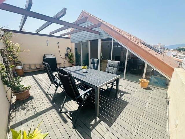3 chambre Villa/Maison Semi-Mitoyenne à vendre à Fuengirola avec piscine garage - 495 000 € (Ref: 9865036)