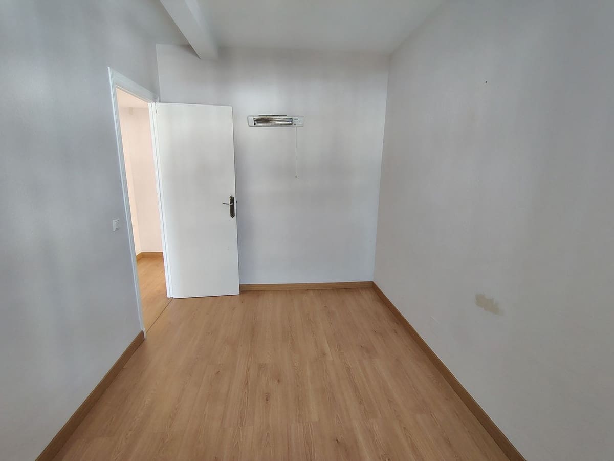 3 sypialnia Apartament na sprzedaż w Fuengirola z basenem - 320 000 € (Ref: 9865037)