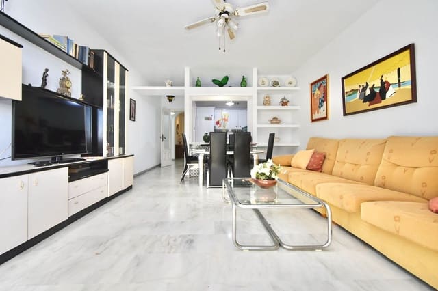 3 chambre Villa/Maison Semi-Mitoyenne à vendre à Fuengirola avec piscine - 700 000 € (Ref: 9865039)