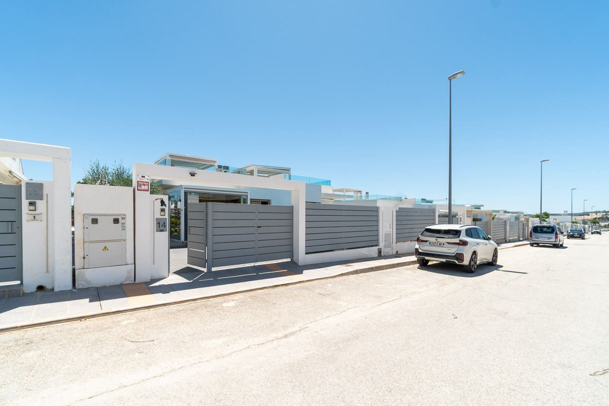3 sovrum Hus till salu i Vistabella med pool - 425 000 € (Ref: 9865043)