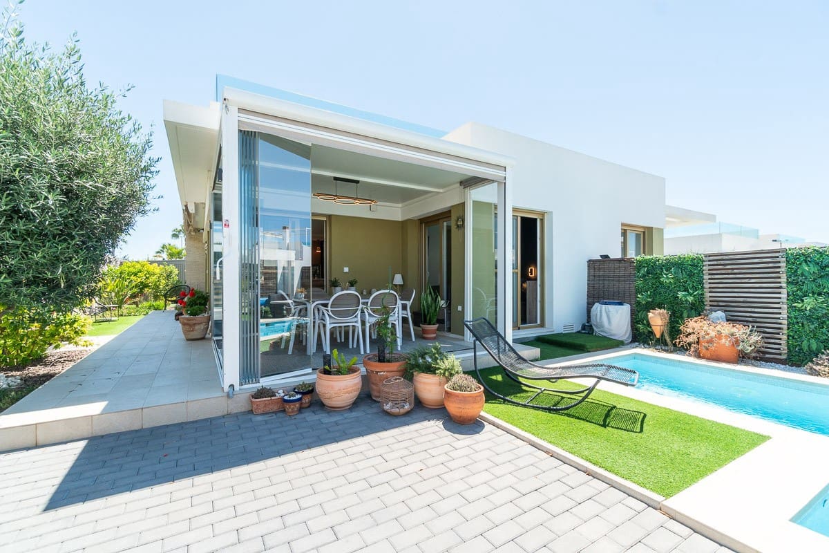 3 sovrum Hus till salu i Vistabella med pool - 425 000 € (Ref: 9865043)