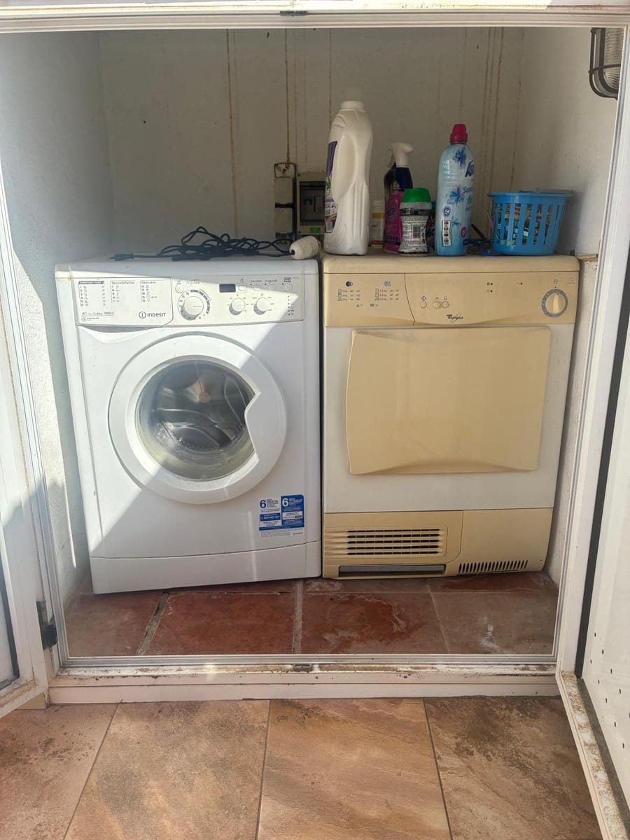 2 Zimmer Haus zu verkaufen in Orihuela mit Pool - 214.000 € (Ref: 9865046)