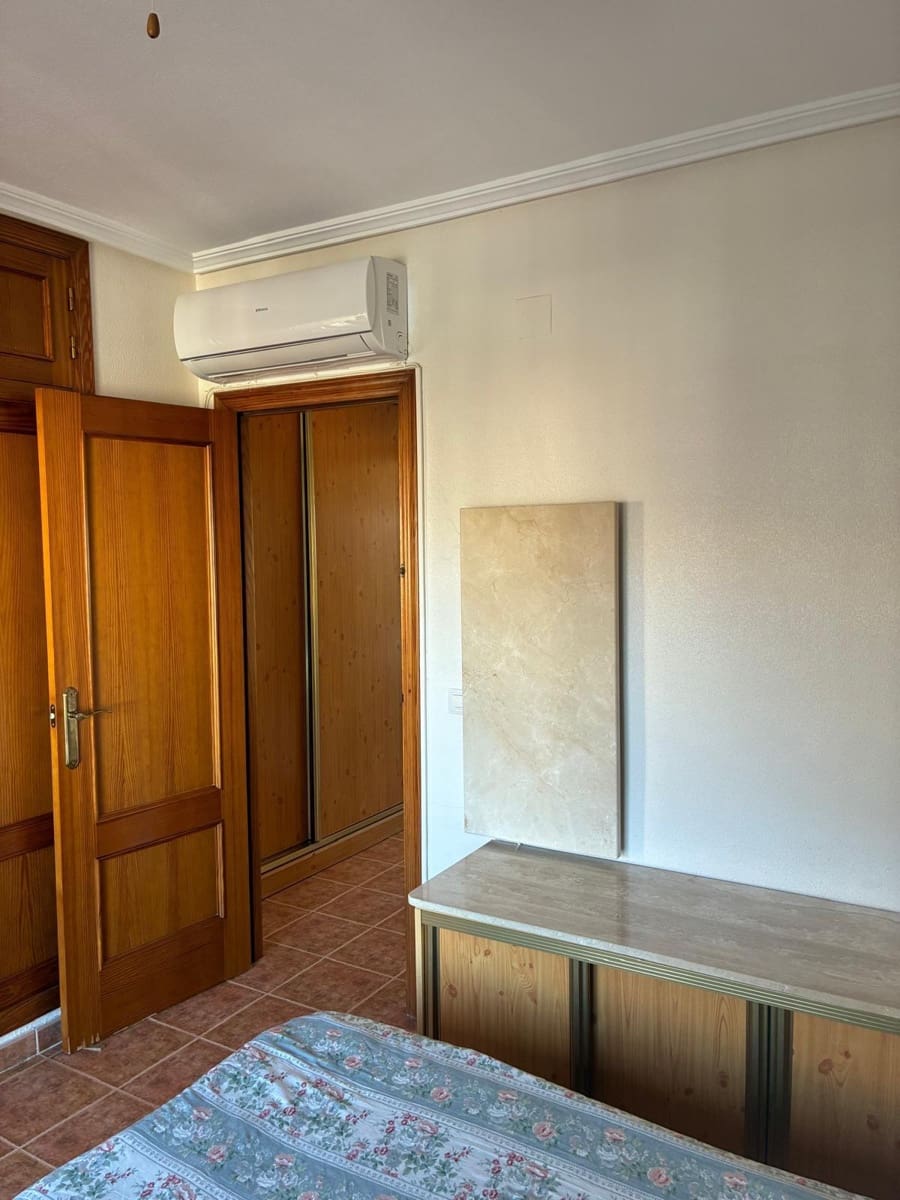 2 Zimmer Haus zu verkaufen in Orihuela mit Pool - 214.000 € (Ref: 9865046)