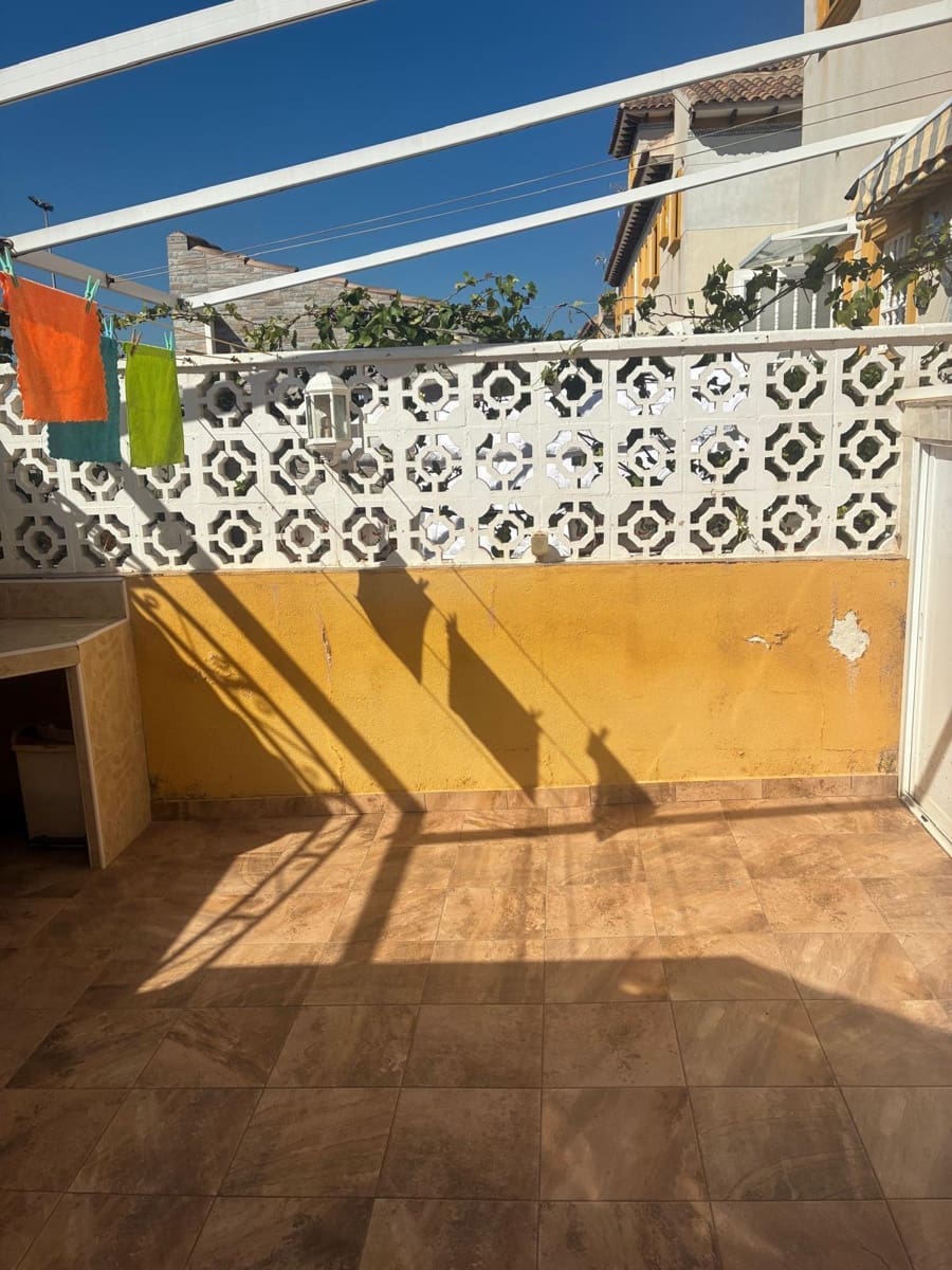 2 Zimmer Haus zu verkaufen in Orihuela mit Pool - 214.000 € (Ref: 9865046)