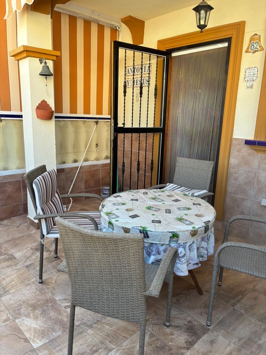2 Zimmer Haus zu verkaufen in Orihuela mit Pool - 214.000 € (Ref: 9865046)