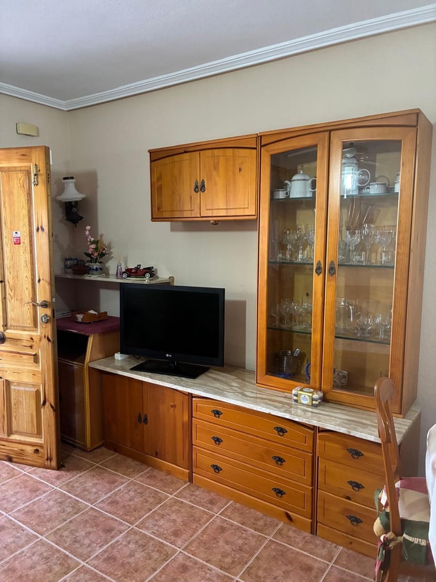2 Zimmer Haus zu verkaufen in Orihuela mit Pool - 214.000 € (Ref: 9865046)
