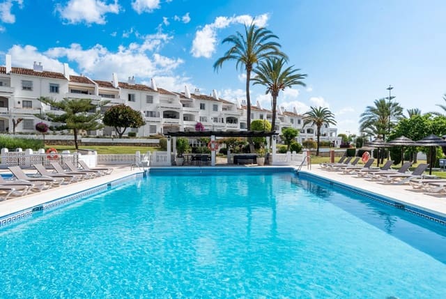 3 Zimmer Apartment zu verkaufen in Casco Antiguo, Marbella mit Pool - 895.000 € (Ref: 9866822)