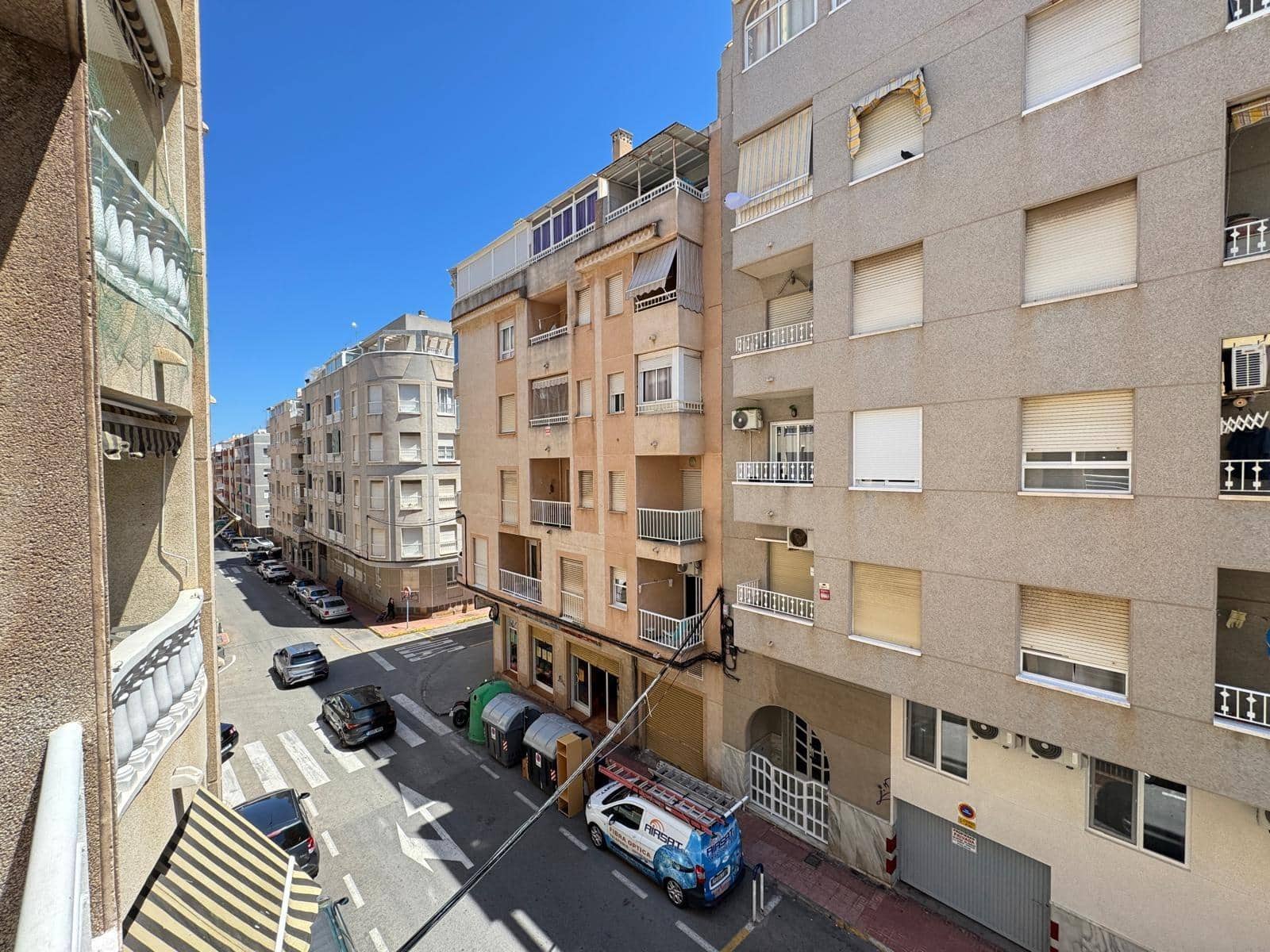 2 slaapkamer Appartement te koop in Torrevieja - € 147.000 (Ref: 9866837)