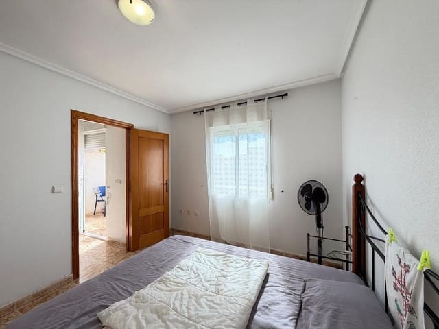 Apartamento Playa de 2 habitaciones en Playa del Cura, Torrevieja en venta - 179.000 € (Ref: 9866843)
