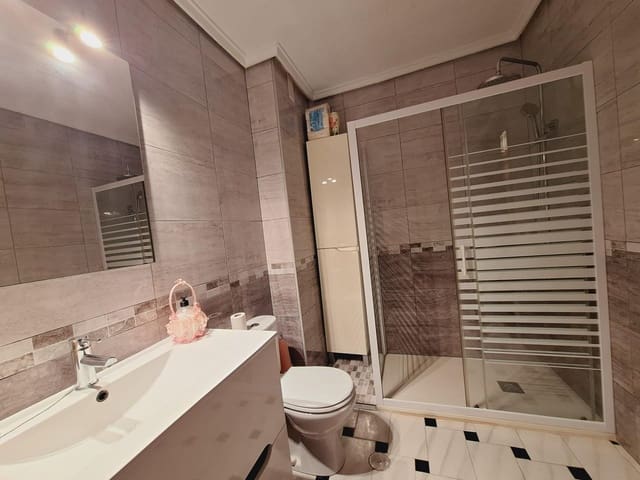 3 soveværelse Strandlejlighed til salg i Playa del Acequión, Torrevieja - € 164.900 (Ref: 9866845)