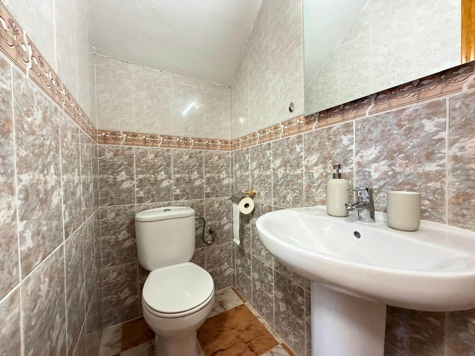 2 soverom Hus til salgs i Orihuela Costa med svømmebasseng - € 219 900 (Ref: 9866846)
