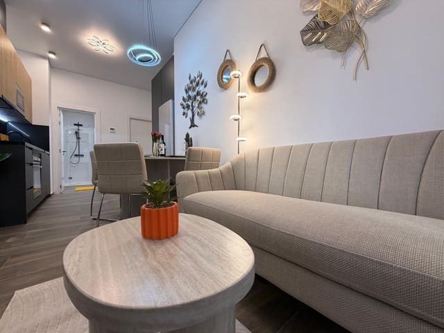 2 slaapkamer Appartement te koop in Puerto Deportivo, Torrevieja - € 155.000 (Ref: 9866847)