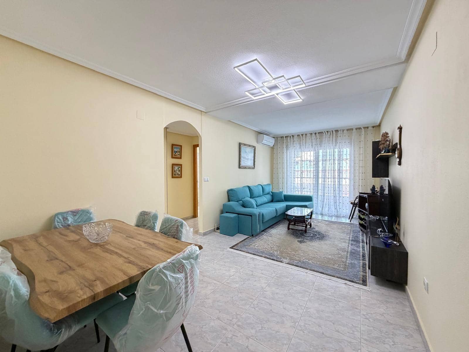 3 sypialnia Apartament na sprzedaż w Torrevieja - 230 000 € (Ref: 9866848)