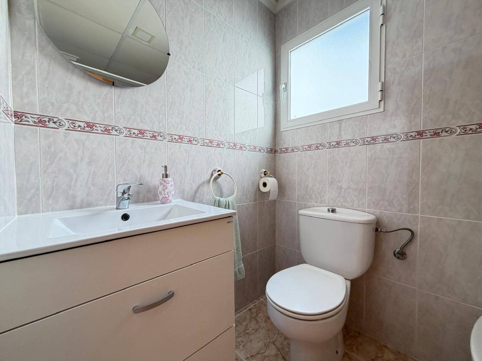 2 soverom Leilighet til salgs i Torrevieja - € 179 900 (Ref: 9866849)