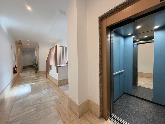 2 chambre Appartement à vendre à Torrevieja - 179 900 € (Ref: 9866849)