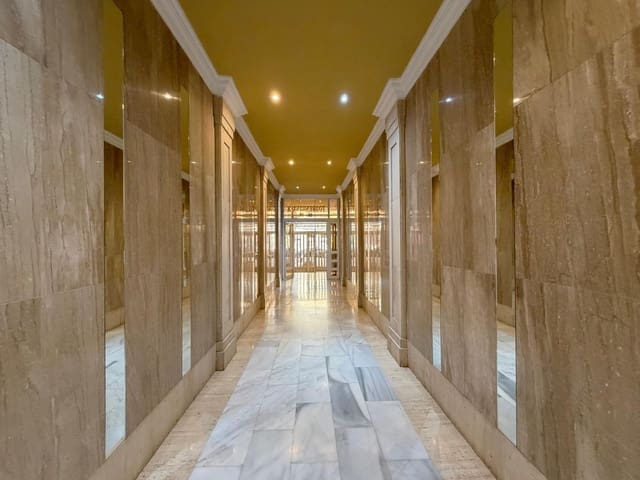 2 chambre Appartement à vendre à Torrevieja - 179 900 € (Ref: 9866849)