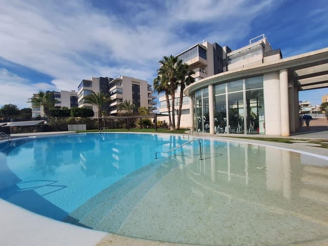 3 makuuhuone Huoneisto myytävänä paikassa Orihuela mukana uima-altaan - 290 000 € (Ref: 9866850)