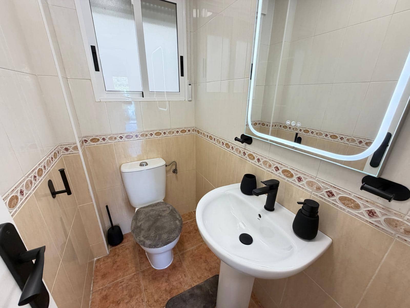 3 soverom Hus til salgs i Orihuela Costa med svømmebasseng - € 235 000 (Ref: 9866855)