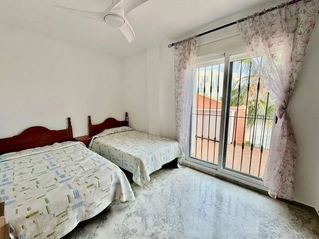 1 sovrum Lägenhet till salu i Playa de los Boliches, Fuengirola med garage - 360 000 € (Ref: 9868451)