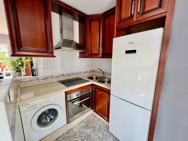 1 sovrum Lägenhet till salu i Playa de los Boliches, Fuengirola med garage - 360 000 € (Ref: 9868451)
