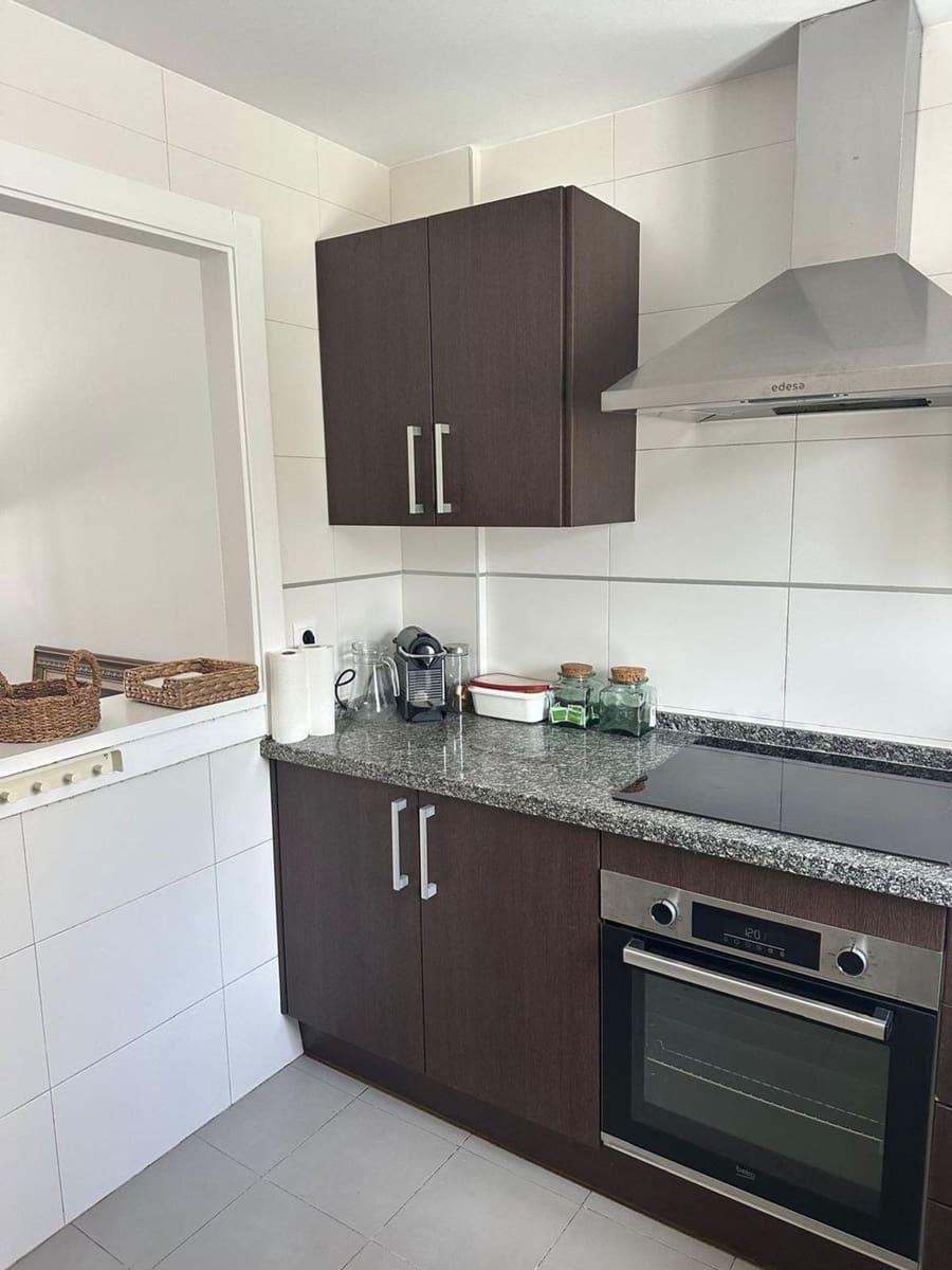 3 bedroom Apartment for sale in Las Lagunas de Mijas with pool - € 649,000 (Ref: 9868453)