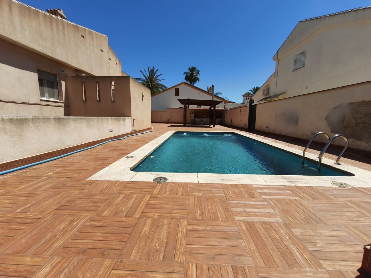 4 Zimmer Villa zu verkaufen in San Javier mit Pool Garage - 559.000 € (Ref: 9868465)