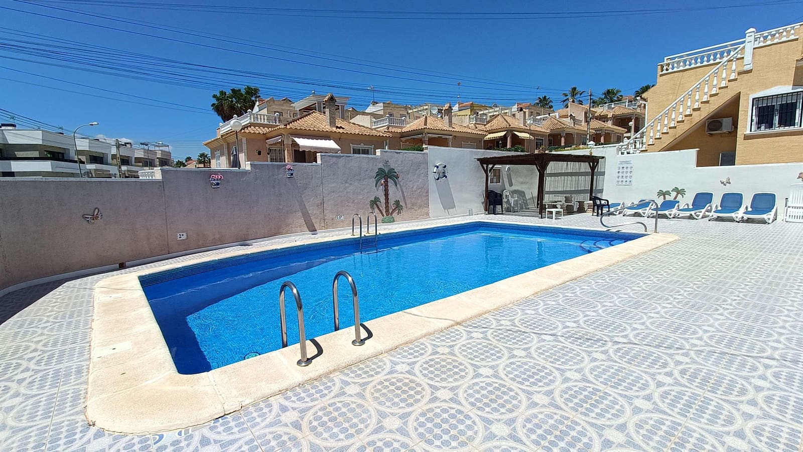 2 sovrum Hus till salu i Orihuela Costa med pool - 165 000 € (Ref: 9868467)