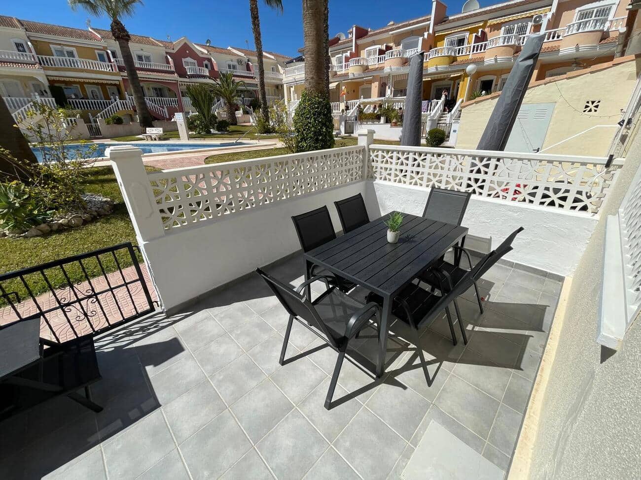 3 bedroom Townhouse for sale in Rojales with pool - € 239,900 (Ref: 9869958)