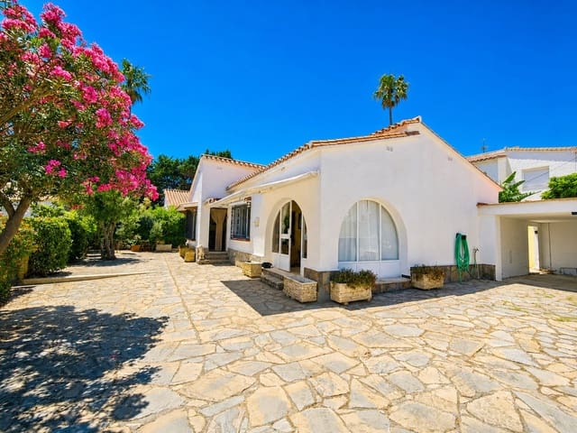 3 Zimmer Bungalow zu verkaufen in La Duquesa / Puerto de la Duquesa, Manilva mit Pool Garage - 549.000 € (Ref: 9873154)