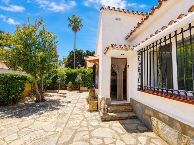 3 Zimmer Bungalow zu verkaufen in La Duquesa / Puerto de la Duquesa, Manilva mit Pool Garage - 549.000 € (Ref: 9873154)