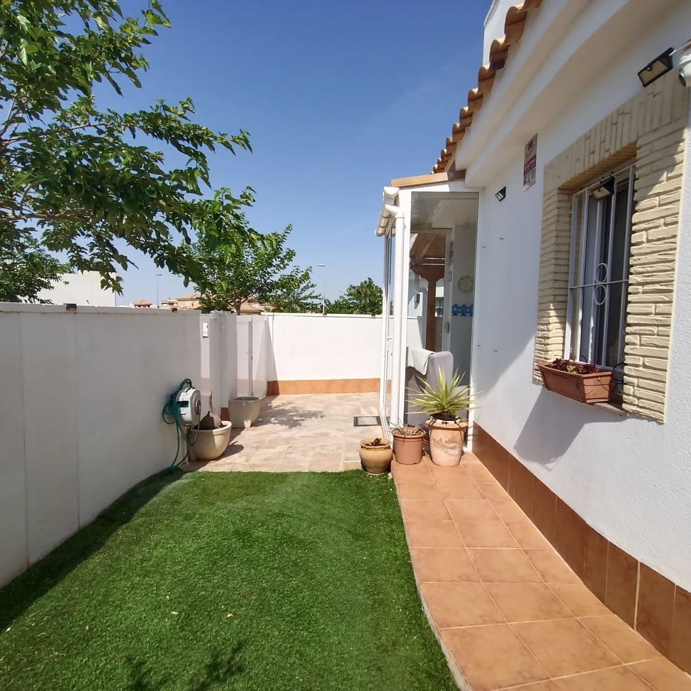 3 bedroom Villa for sale in Sucina with garage - € 225,000 (Ref: 9873156)