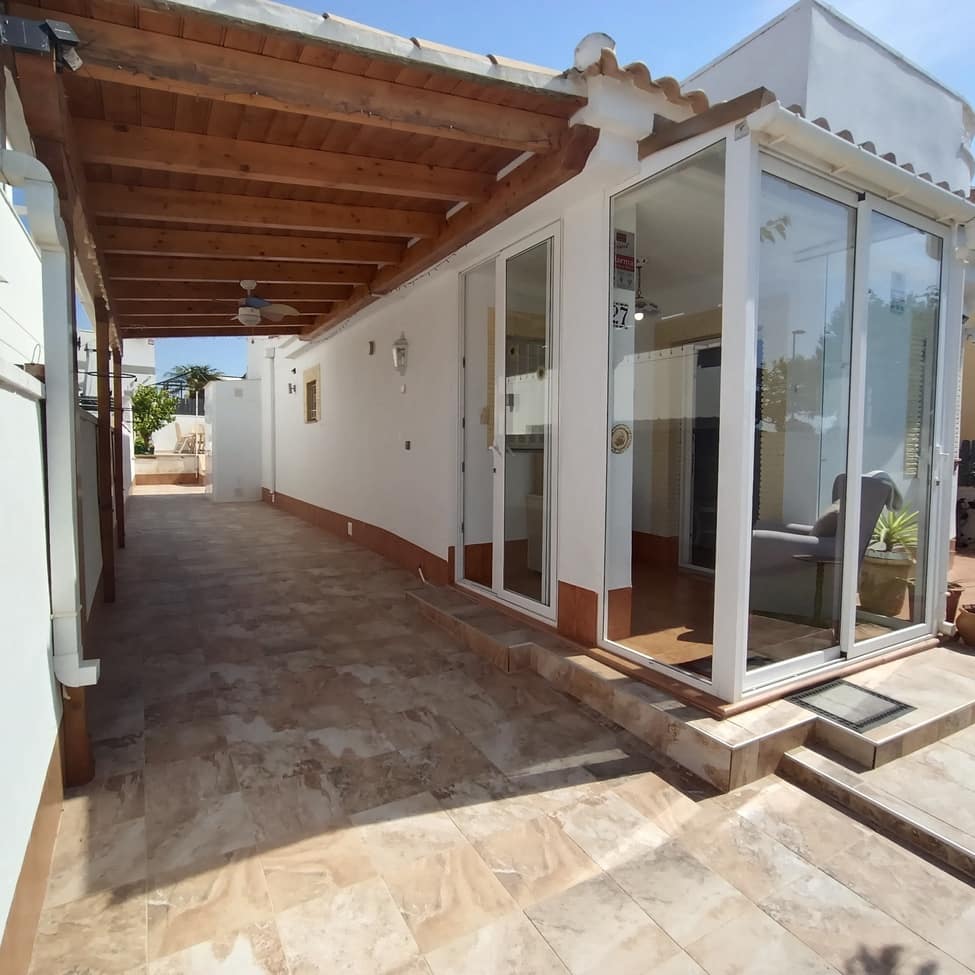 3 bedroom Villa for sale in Sucina with garage - € 225,000 (Ref: 9873156)